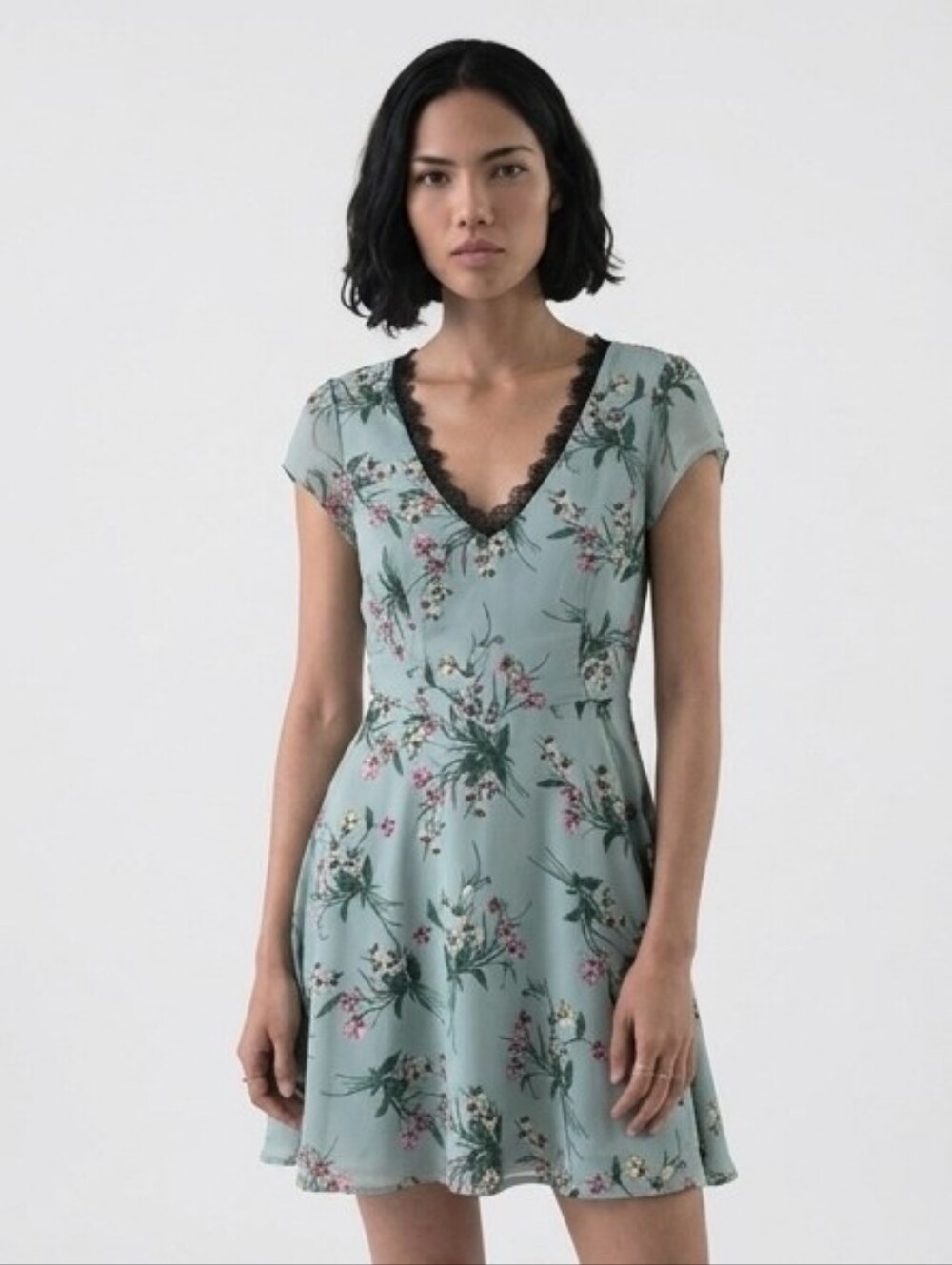 Green Floral Bebe Dress Size 0